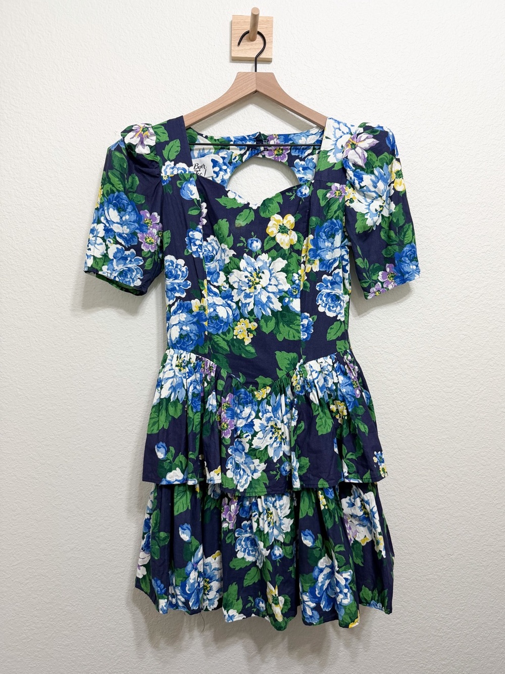 Vintage Floral Print Sweetheart Cottagecore Tiered Puff Sleeve Cotton Dress